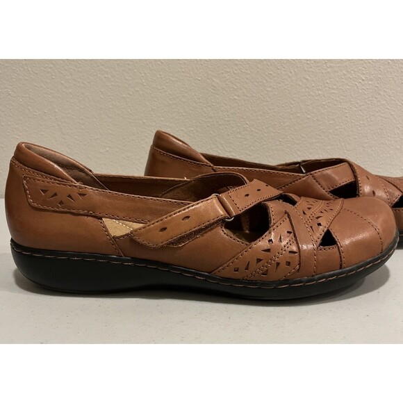 Clarks Bendables Women's Loafers Shoes Size 10 Leather Brown EUC - Picture 2 of 16